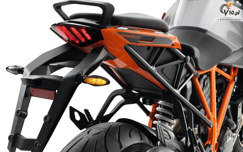 KTM 1290 Super Duke GT na 2016 rok