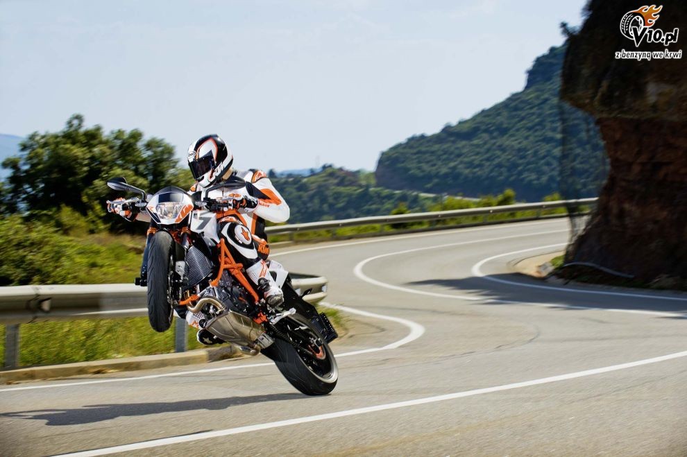 KTM 690 Duke R na 2013 rok