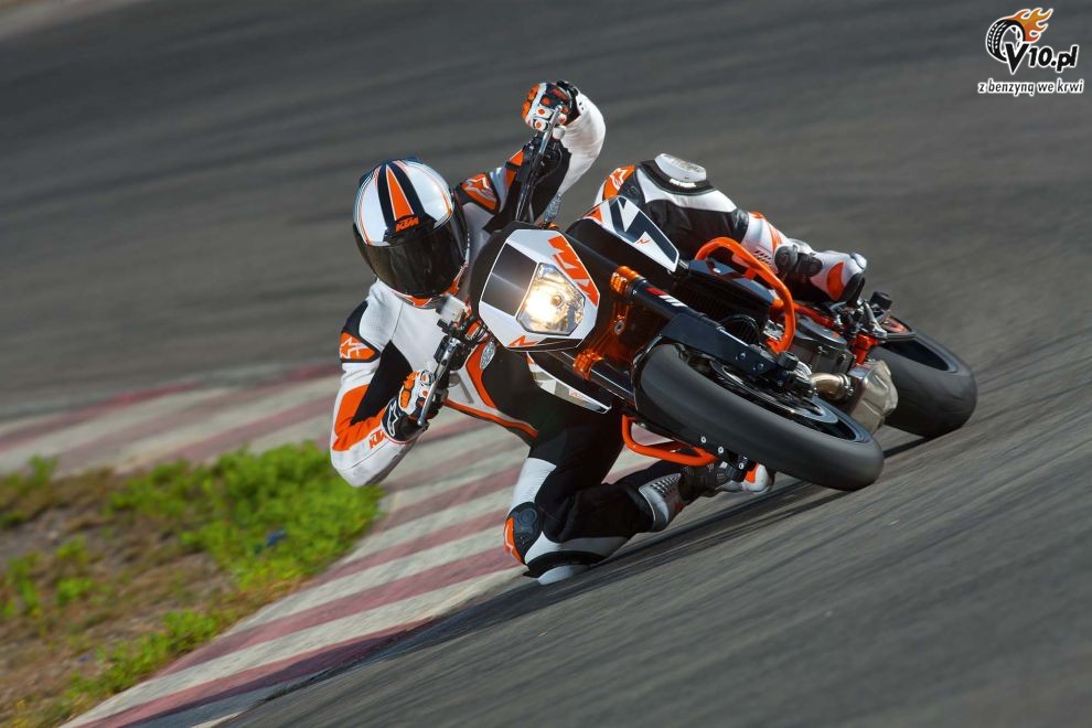 KTM 690 Duke R na 2013 rok