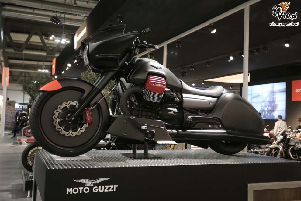 Moto Guzzi MGX-21 Concept