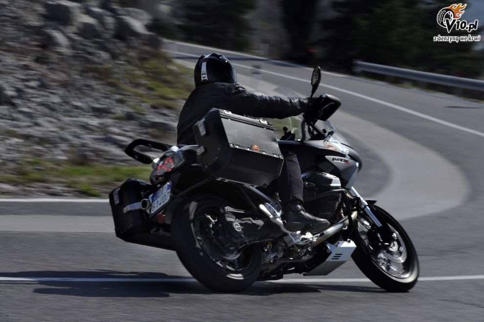 Moto Guzzi Stelvio 1200 8V na 2015 rok