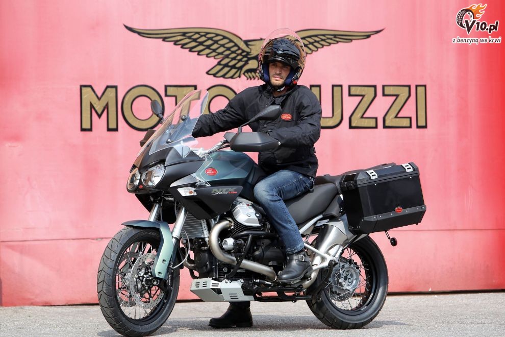 Moto Guzzi Stelvio 1200 8V na 2015 rok