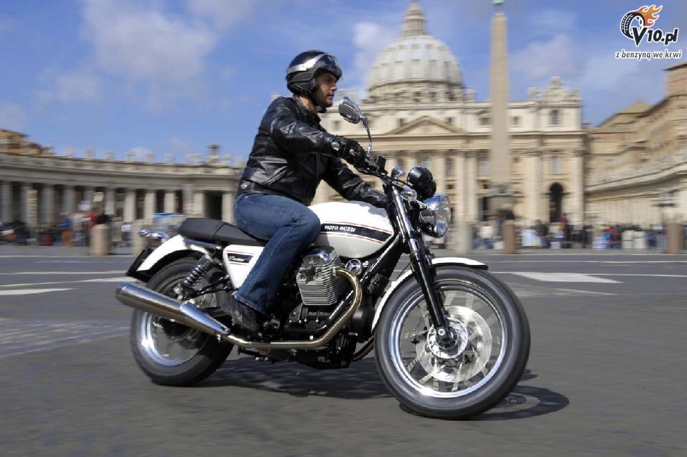 Moto Guzzi V7 Classic