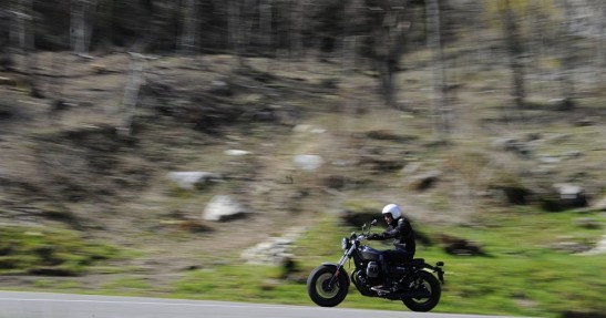 Moto Guzzi V9 Roamer i Bobber na 2016 rok