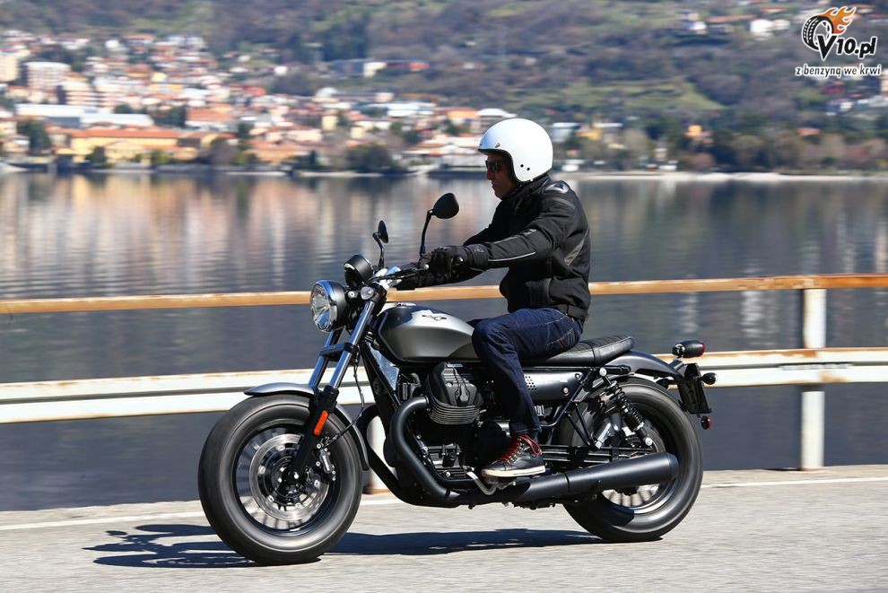 Moto Guzzi V9 Roamer i Bobber na 2016 rok