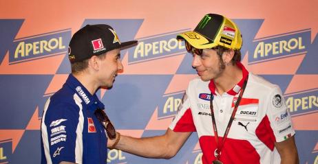 MotoGP: Duet Rossi-Lorenzo znw da si we znaki? Byy szef Yamahy nie ma wtpliwoci