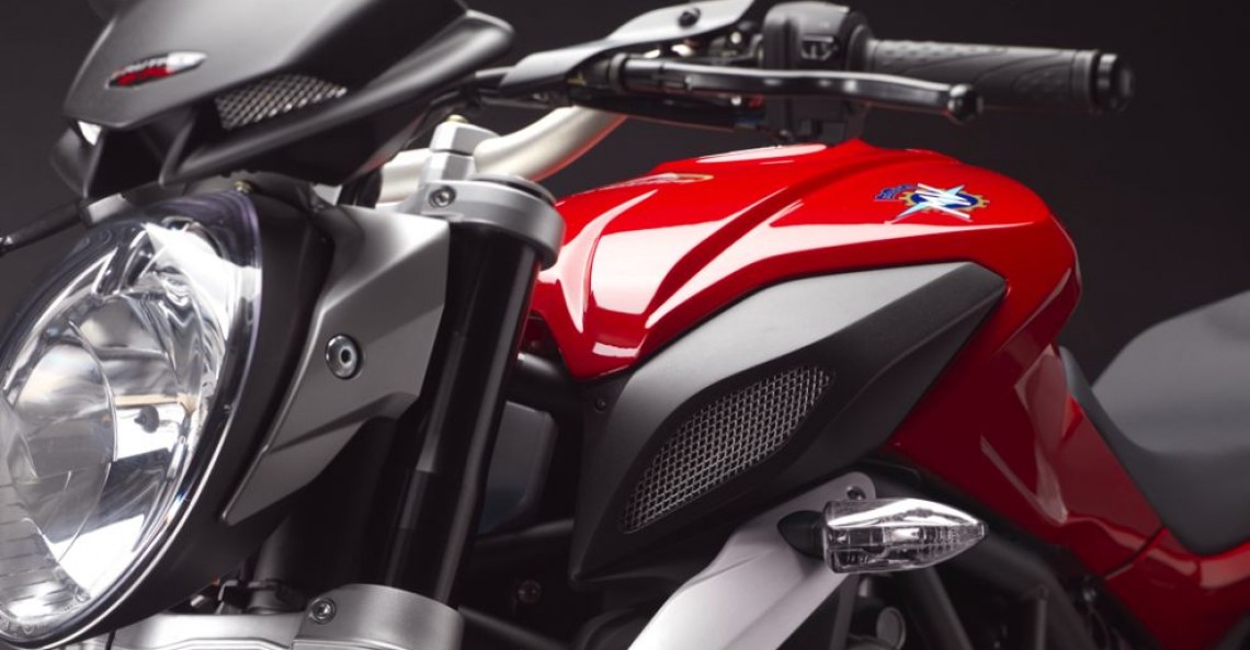 MV Agusta Brutale 675