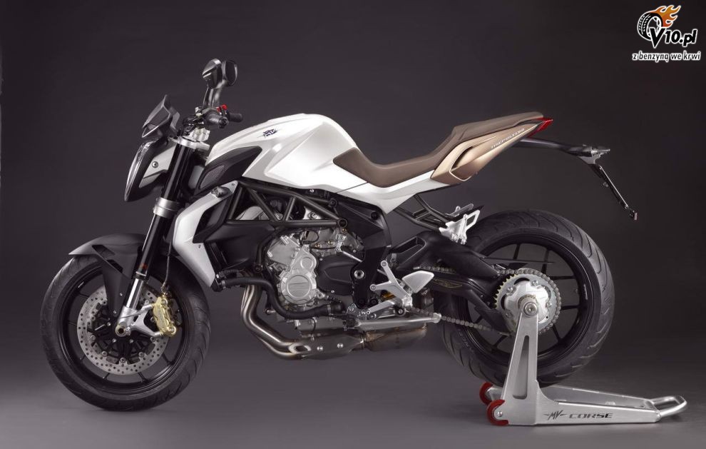 MV Agusta Brutale 675 na 2012 rok