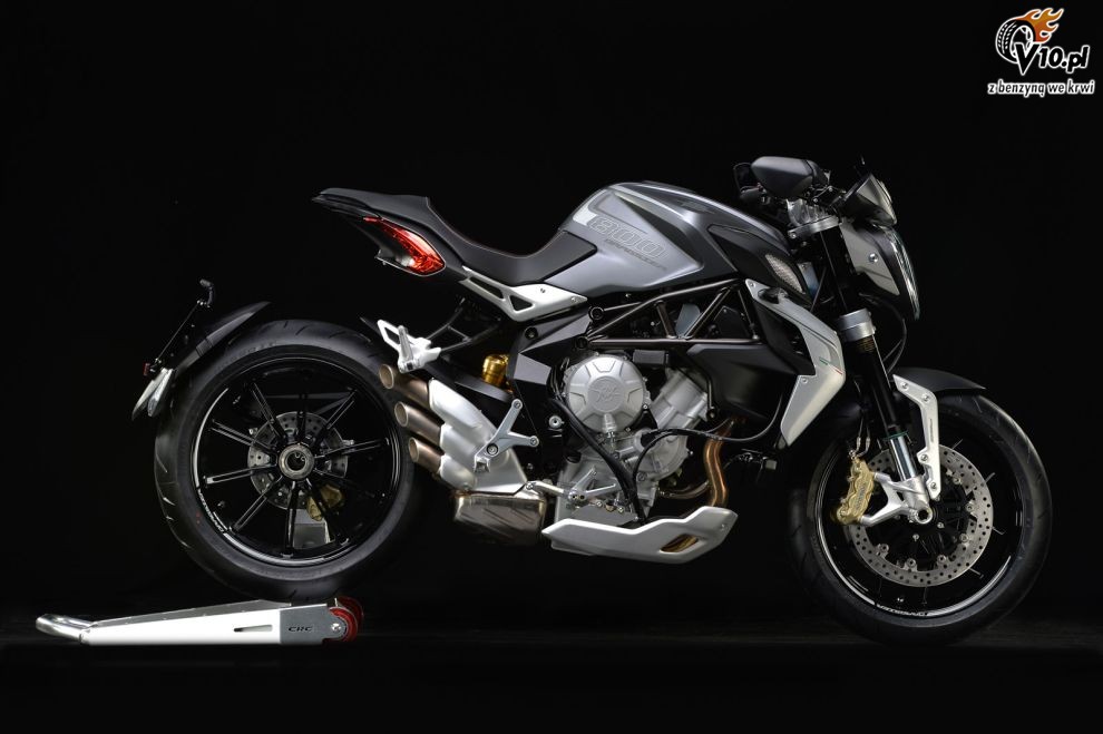 MV Agusta Brutale 800 Dragster na 2014 rok