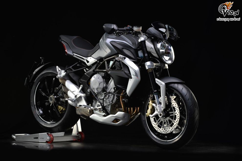 MV Agusta Brutale 800 Dragster na 2014 rok
