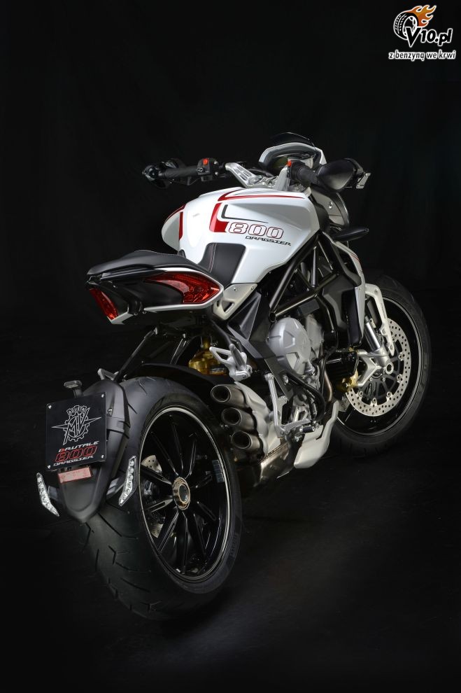 MV Agusta Brutale 800 Dragster na 2014 rok