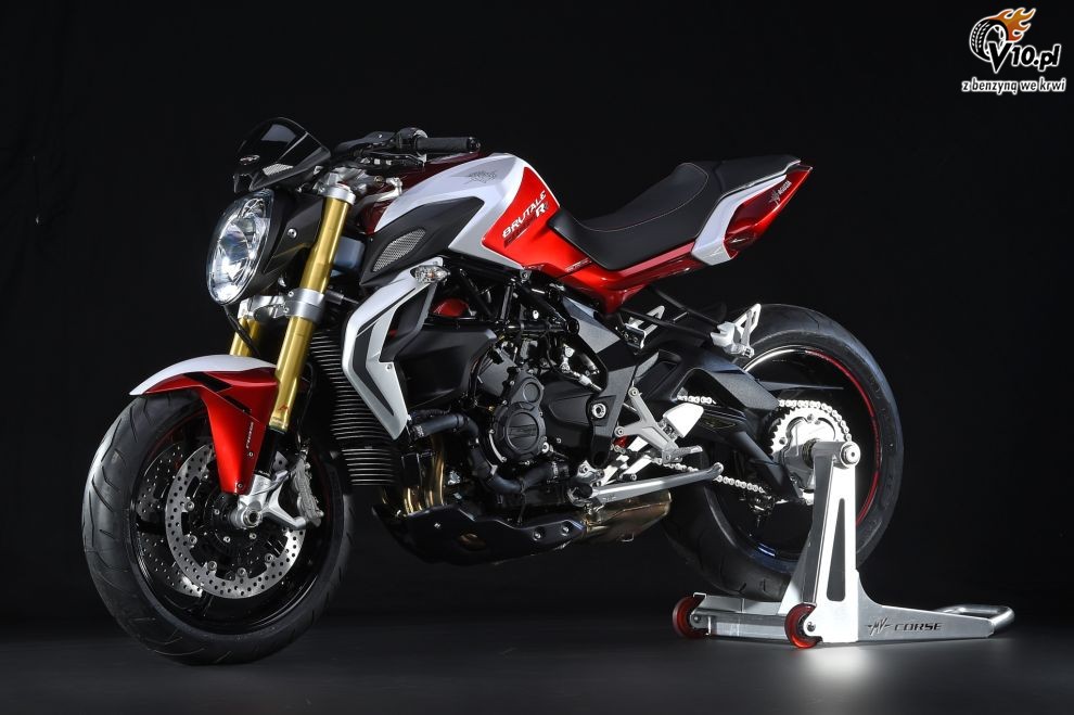 MV Agusta Brutale 800RR na 2015 rok