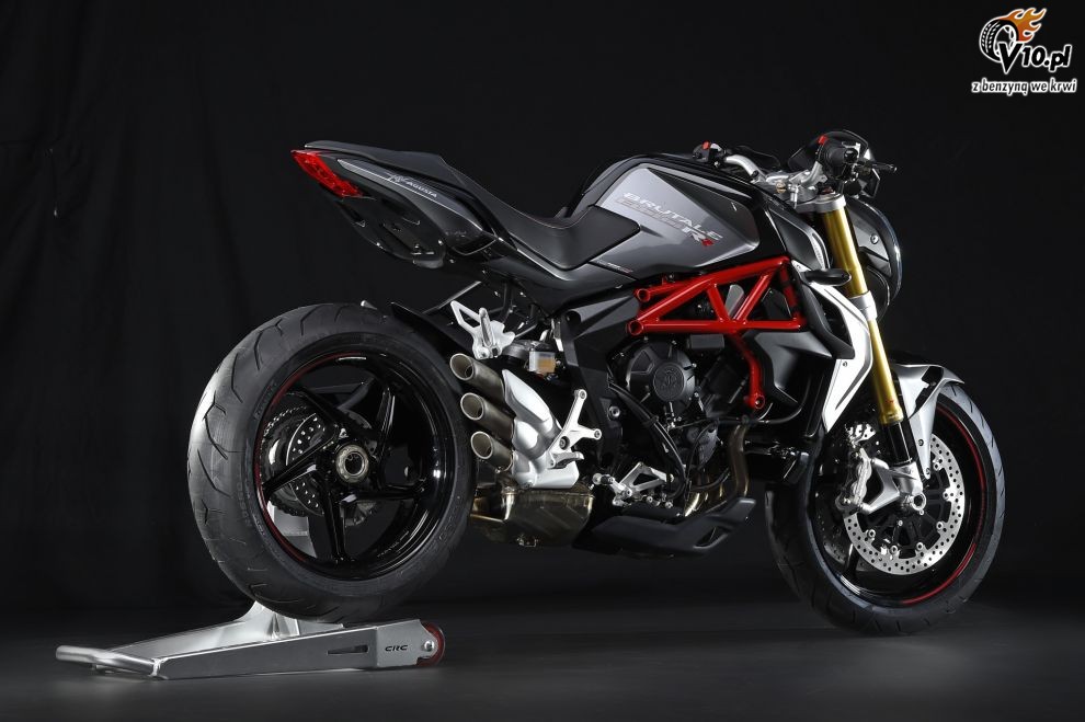 MV Agusta Brutale 800RR na 2015 rok
