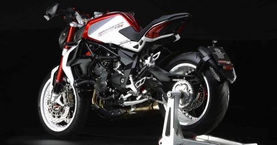 MV Agusta Brutale Dragster 800 RR na 2015 rok