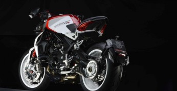 MV Agusta Brutale Dragster 800 RR na 2015 rok - oficjalne zdjęcia...