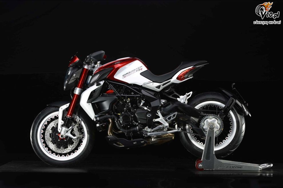 MV Agusta Brutale Dragster 800 RR na 2015 rok