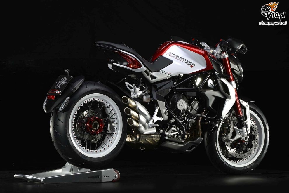 MV Agusta Brutale Dragster 800 RR na 2015 rok