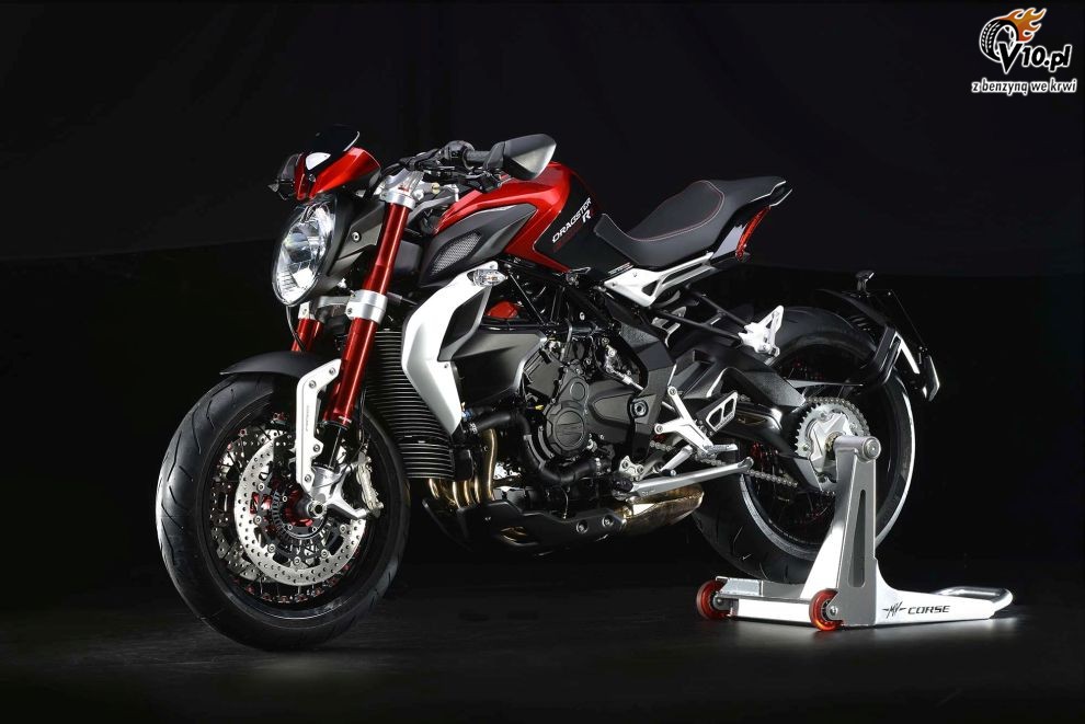 MV Agusta Brutale Dragster 800 RR na 2015 rok