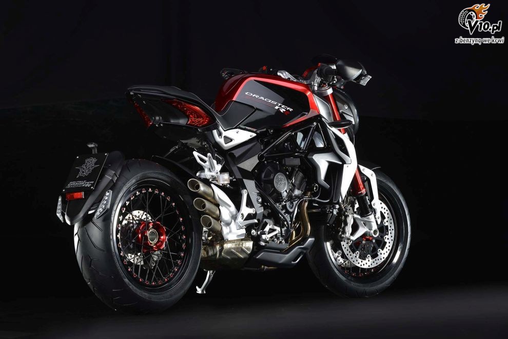 MV Agusta Brutale Dragster 800 RR na 2015 rok