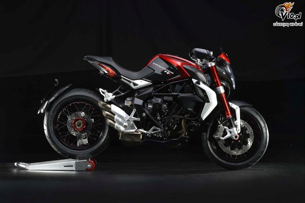 MV Agusta Brutale Dragster 800 RR na 2015 rok