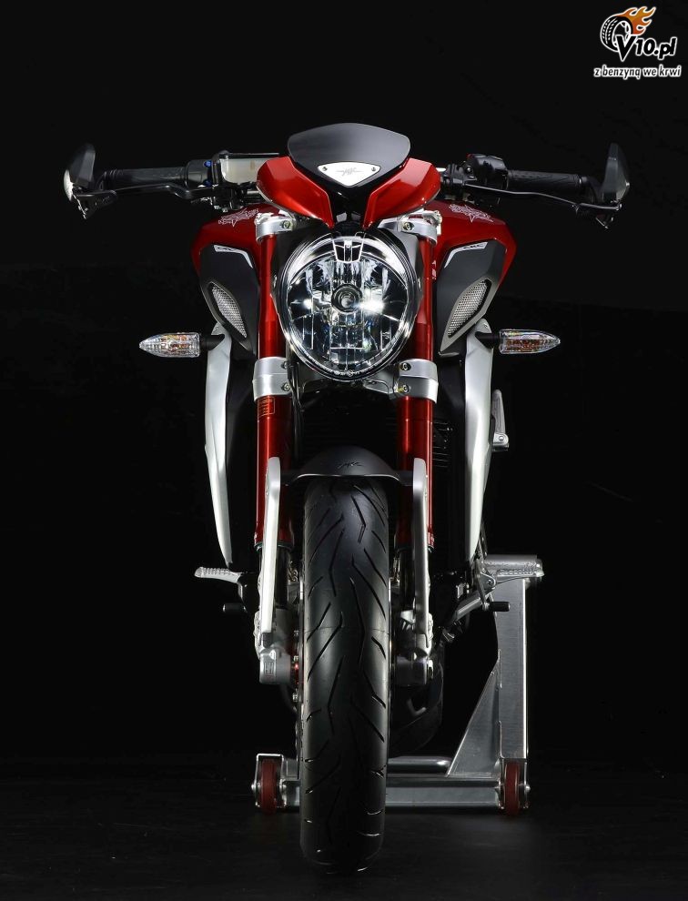 MV Agusta Brutale Dragster 800 RR na 2015 rok