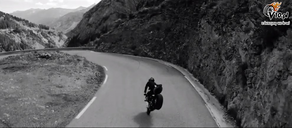 MV Agusta F3 i James Bond