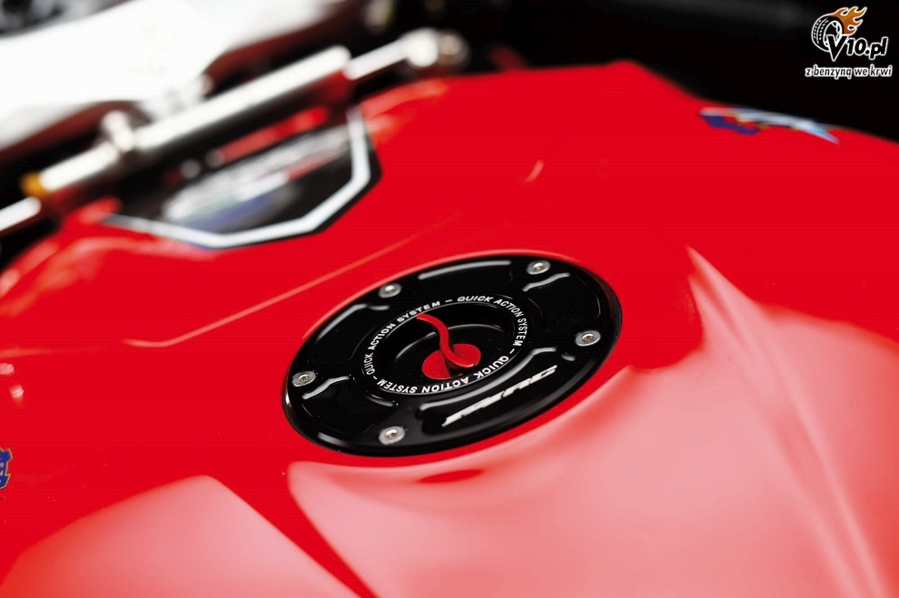 MV Agusta F4 RC na 2015 rok