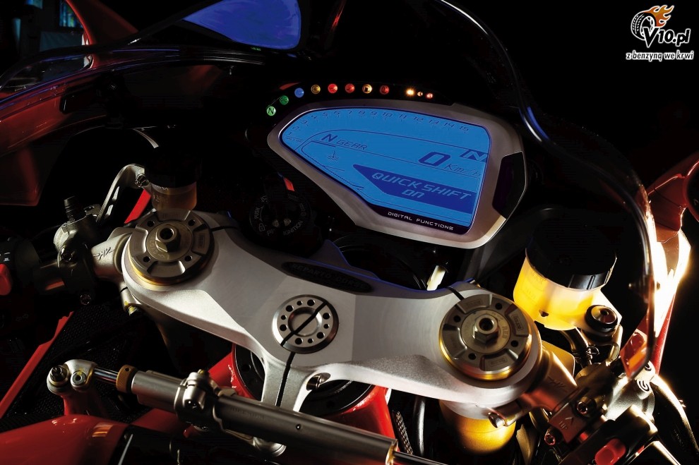 MV Agusta F4 RC na 2015 rok