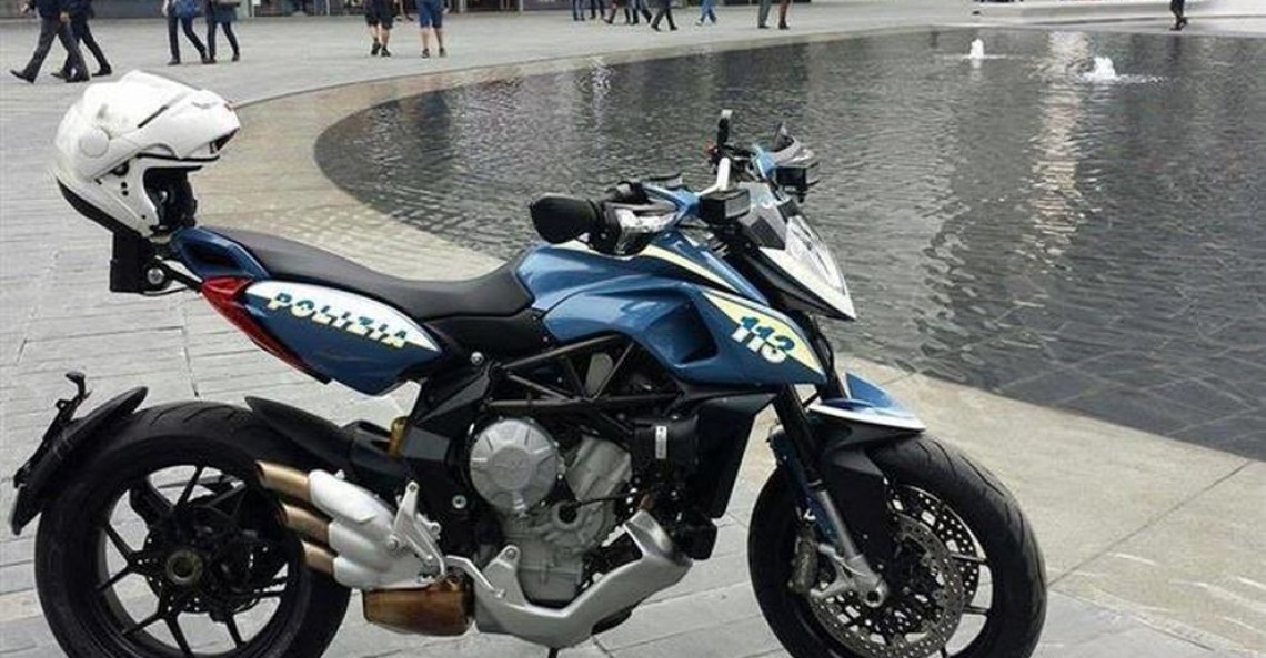 MV Agusta Rivale 800 - pogromca przestępczości