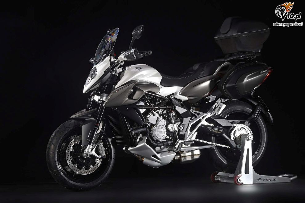 MV Agusta Stradale 800 na 2015 rok