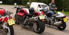 Motocykl z silnikiem V10