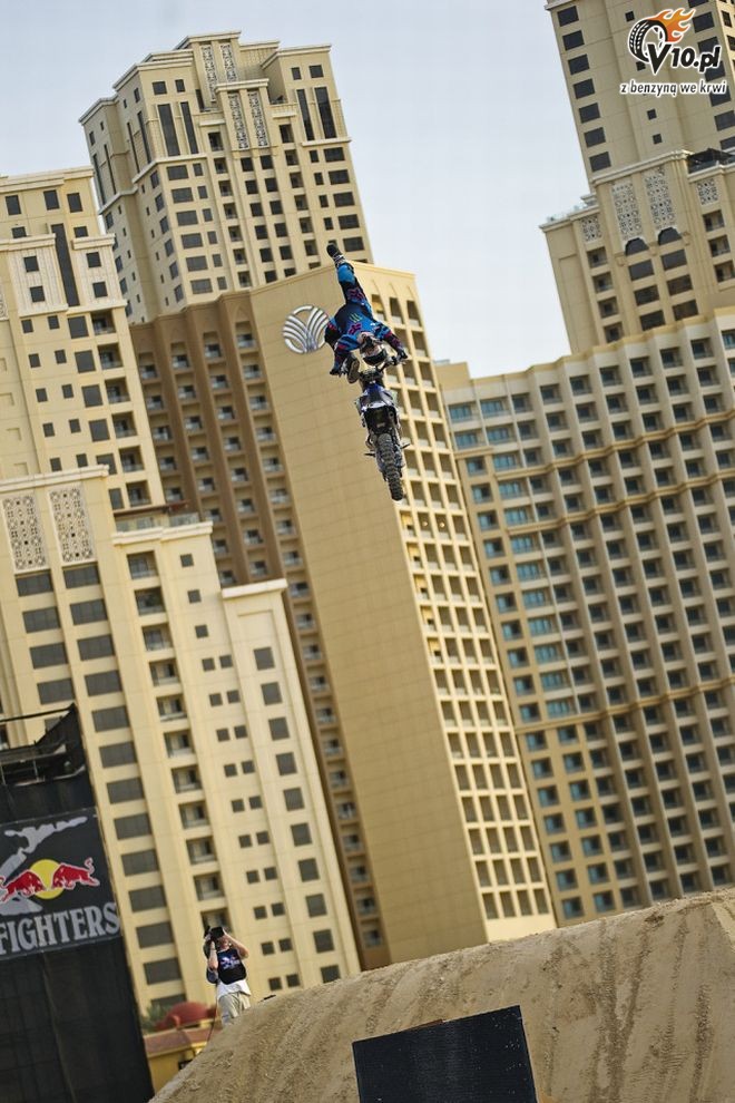 Red Bull X-Fighters 2011, Dubaj
