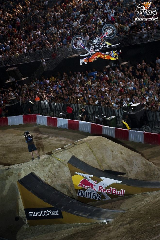 Red Bull X-Fighters 2011, Dubaj