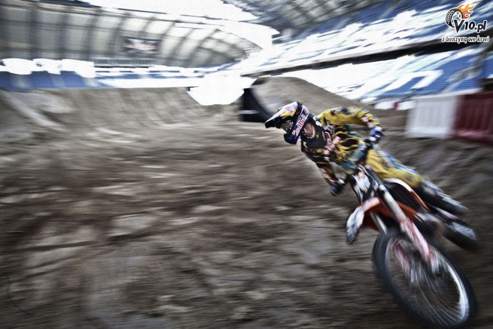 Red Bull X-Fighters 2011, Pozna