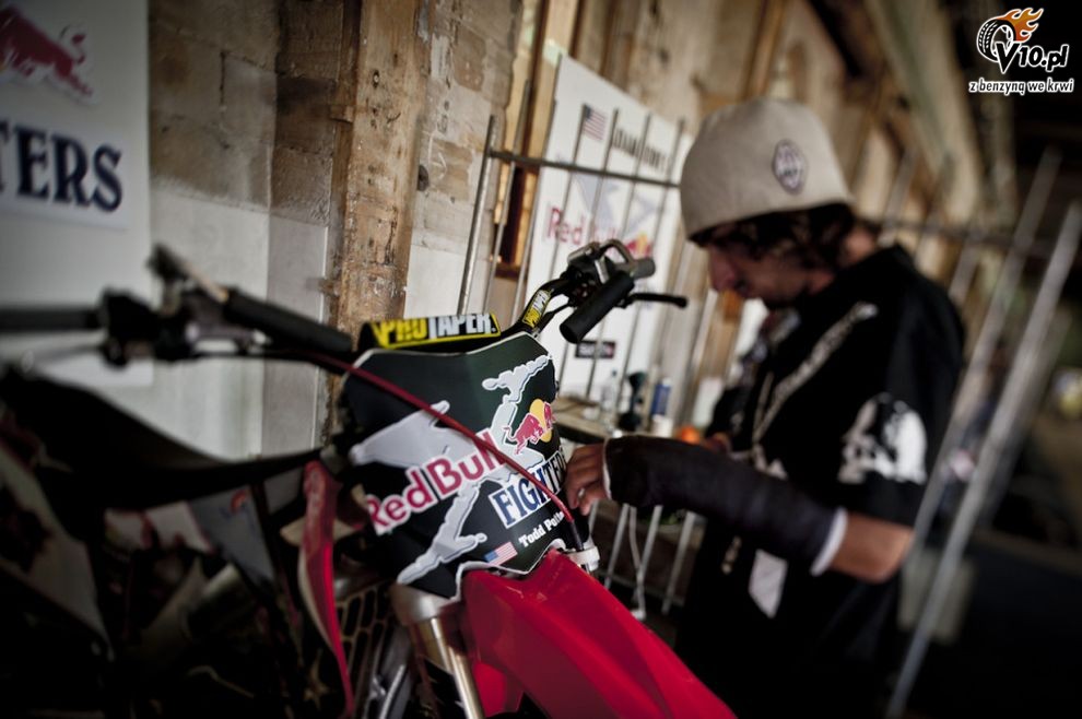 Red Bull X-Fighters 2011, Sydney