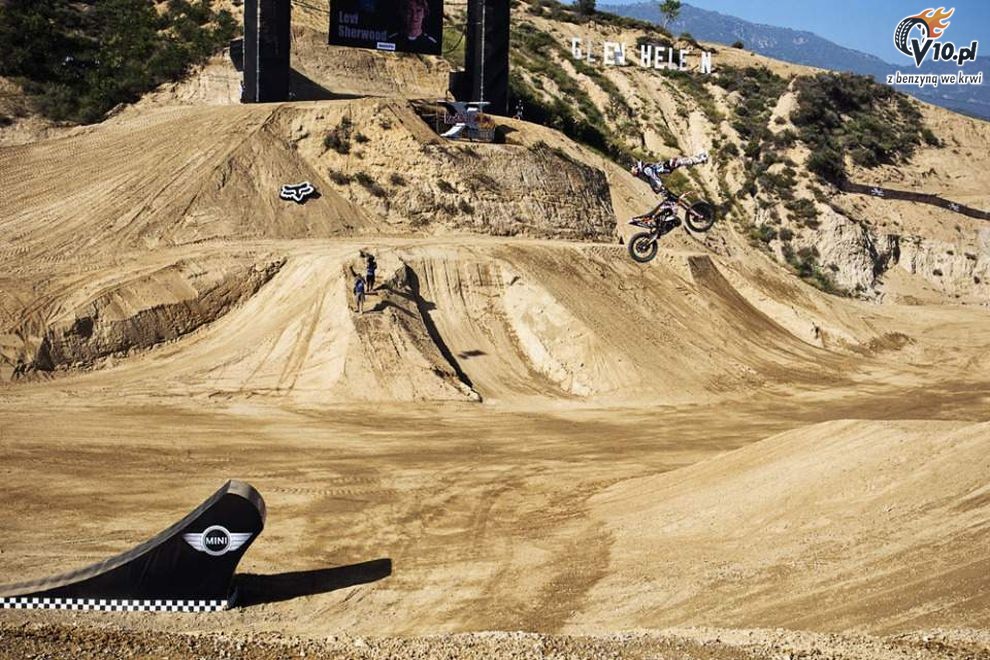 Red Bull X-Fighters 2012: Glen Helen, USA