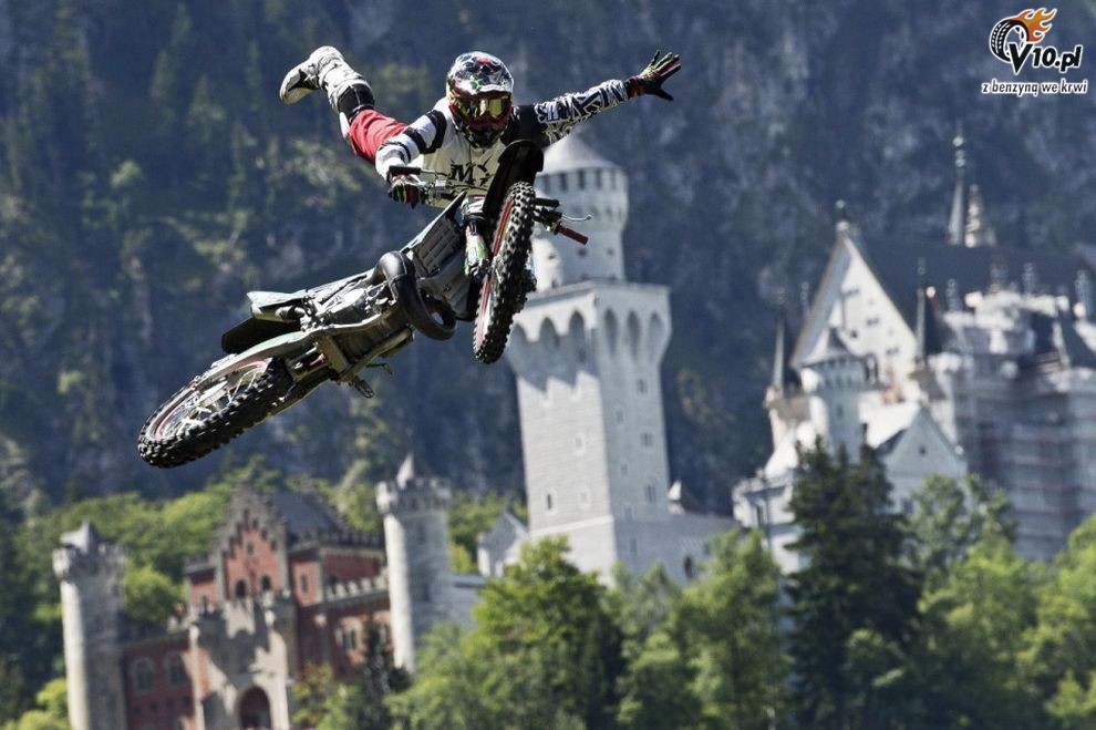 Red Bull X-Fighters 2012:Monachium, Niemcy - rozgrzewka