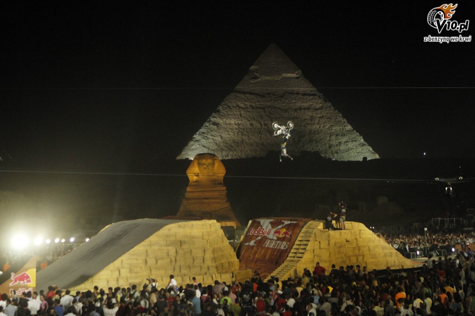 Red Bull X-Fighters 2010 Egipt - rywalizacja