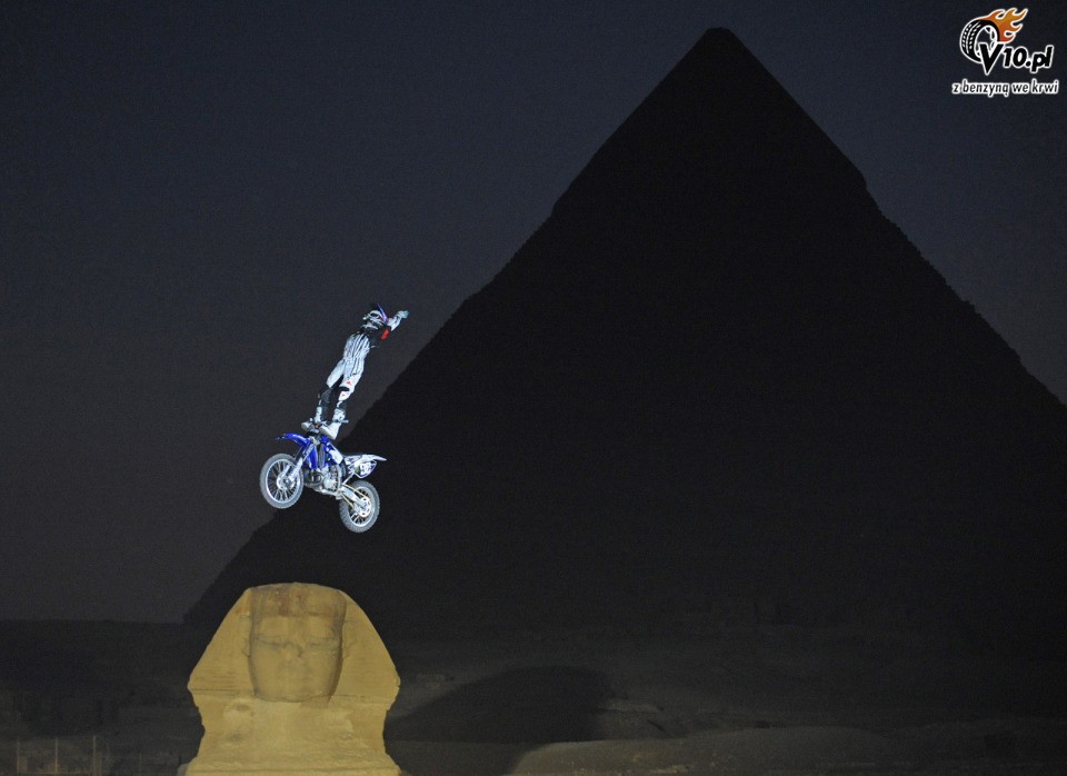 Red Bull X-Fighters 2010 Egipt - trening