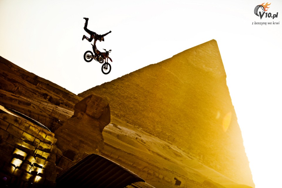 Red Bull X-Fighters 2010 Egipt - trening