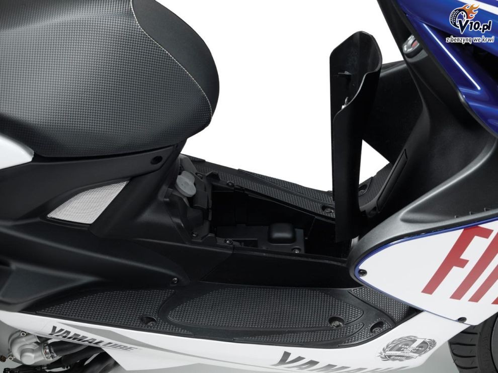 Aerox Fiat Yamaha Team Race Replica
