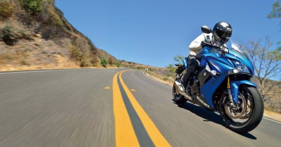 Suzuki GSX-S1000F na 2015 rok
