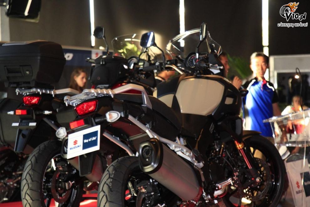 Suzuki V-Strom 1000 Desert Edition
