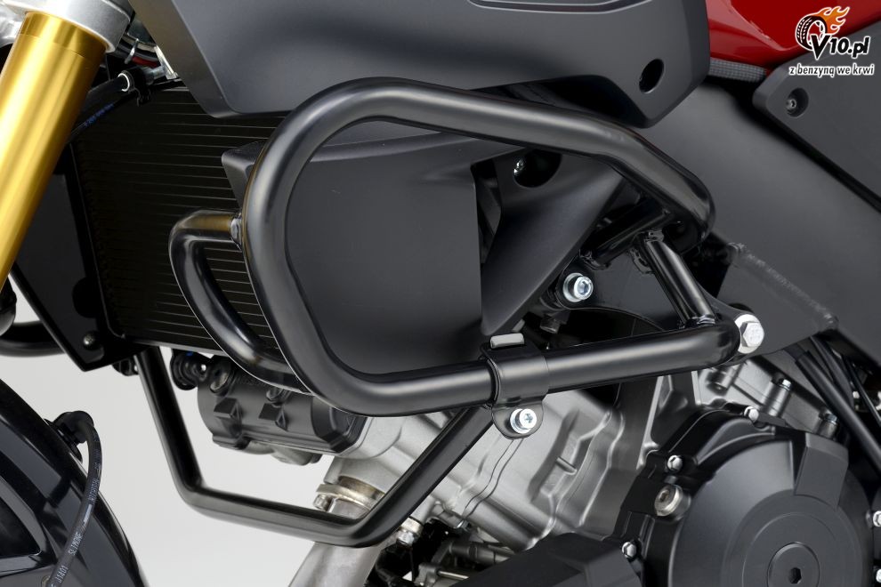 Suzuki V-Strom 1000 na 2015 rok w wersji Touring