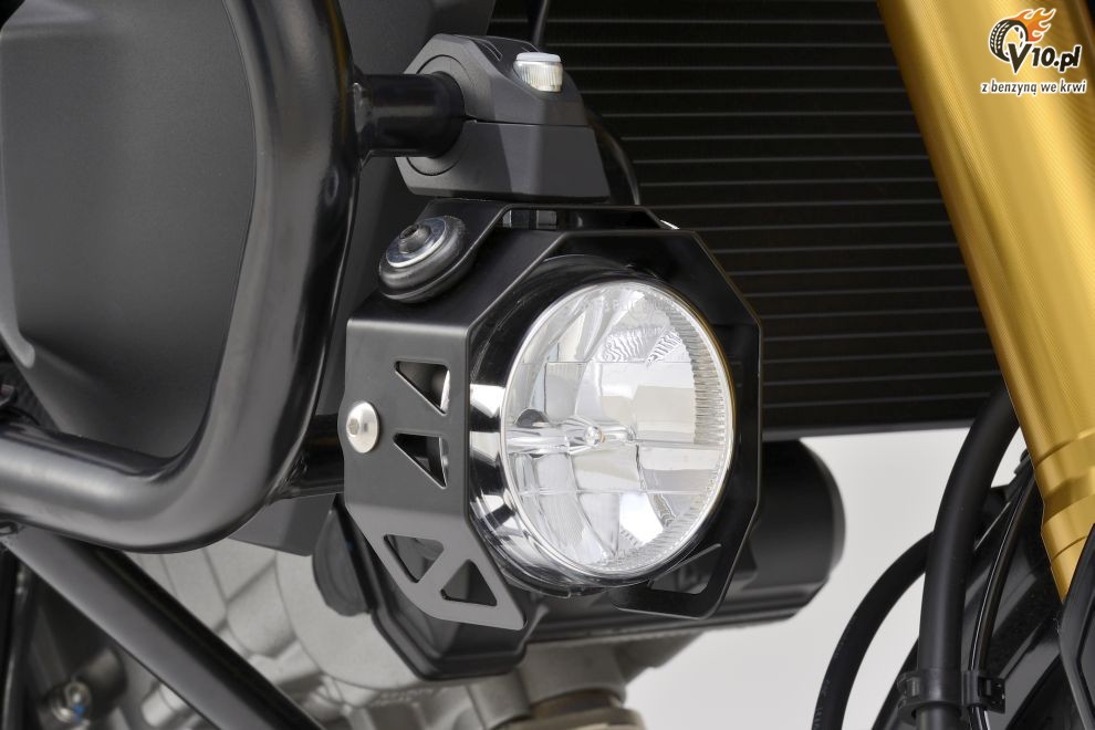 Suzuki V-Strom 1000 na 2015 rok w wersji Touring