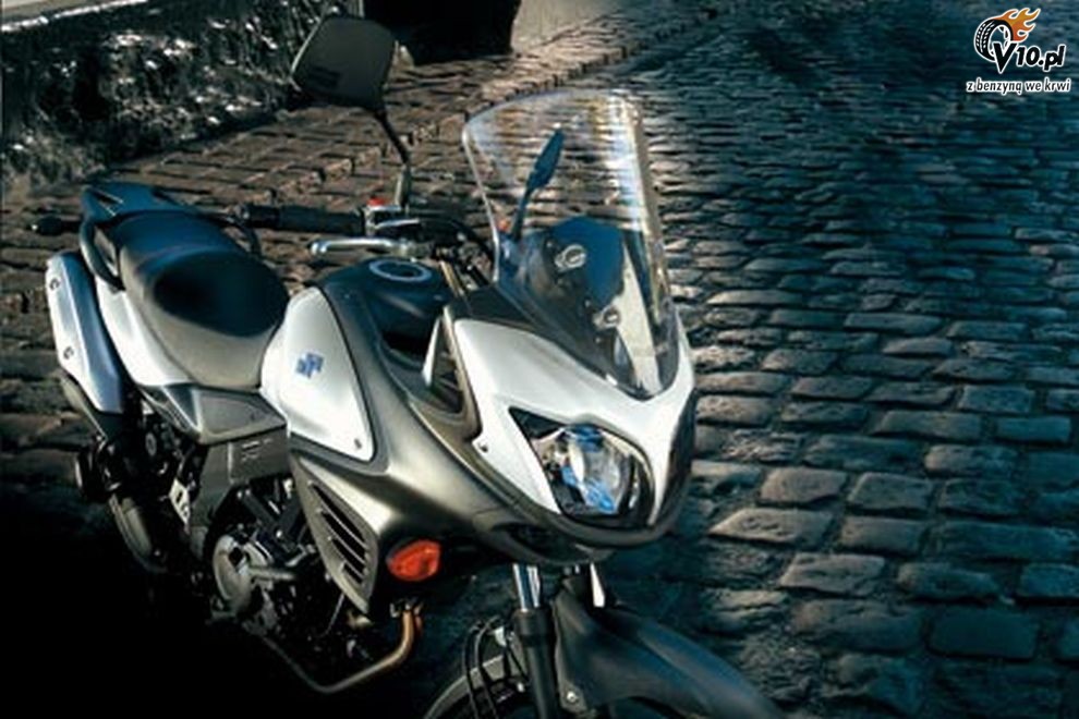 Suzuki V-Strom 650 na 2012 rok