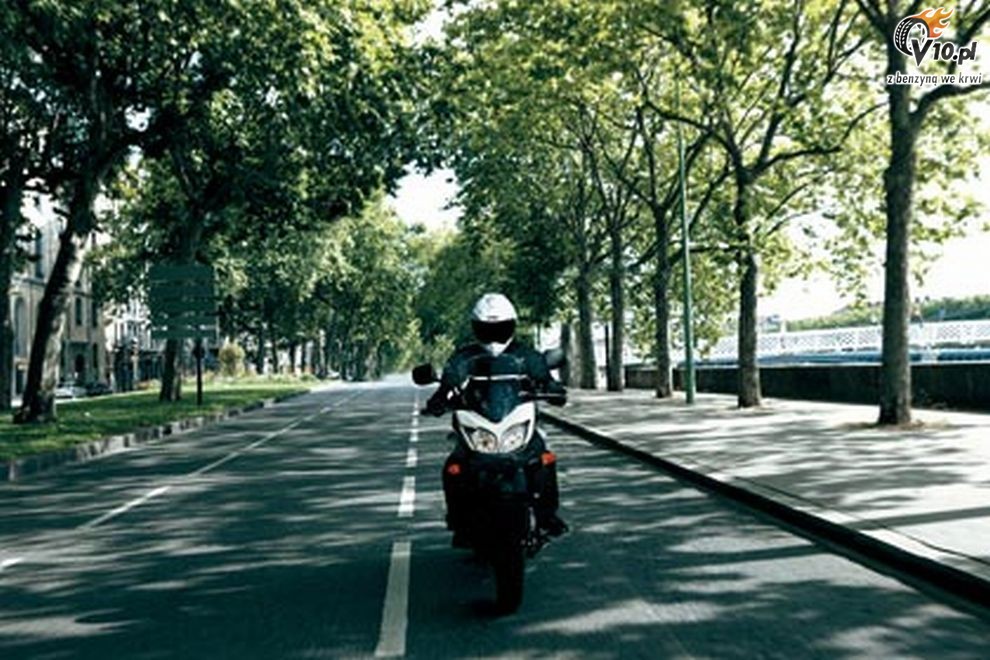Suzuki V-Strom 650 na 2012 rok