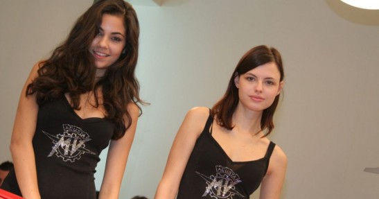 EICMA 2010 i dziewczyny