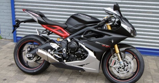 Triumph Daytona 675R na 2015 rok