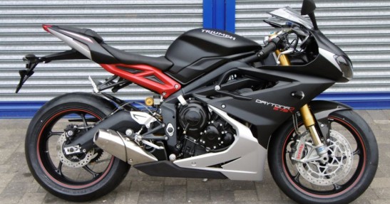 Triumph Daytona 675R na 2015 rok